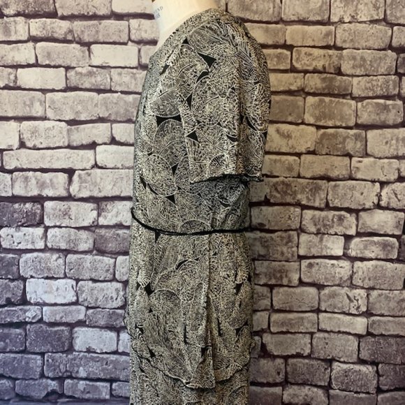 Connected Apparel Black & Ivory Short Sleeve Dress - Picture 5 of 13